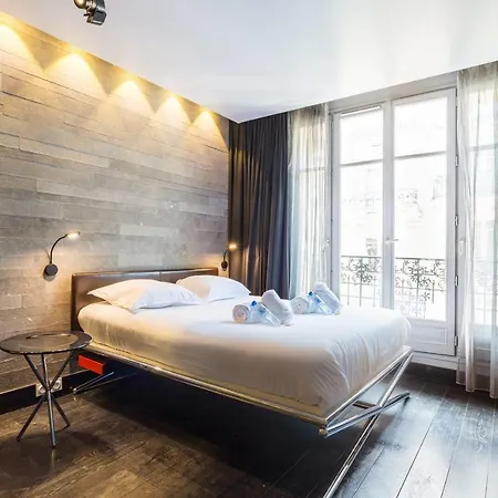 Otel Cmg - Premium Tour Eiffel - 51 Paris